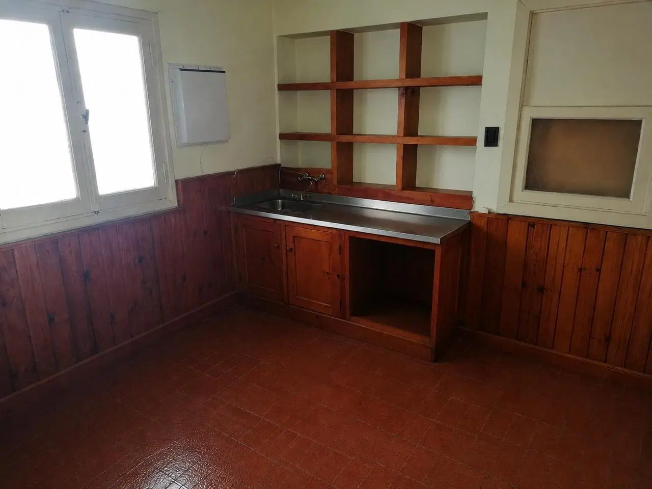 Local en San Martin De Los Andes 4