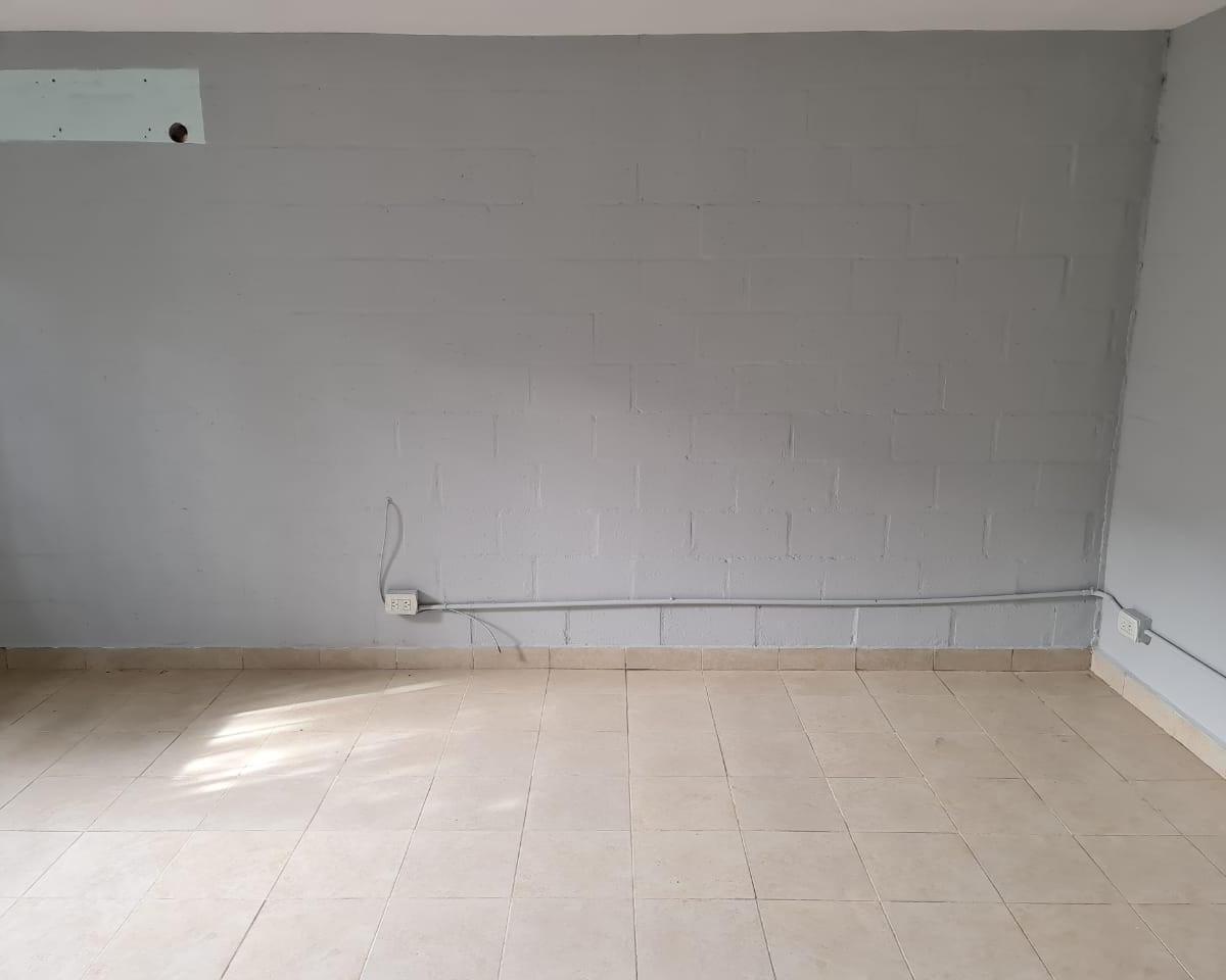 Venta PH 2 Ambientes Amplios con Cochera Techada 2