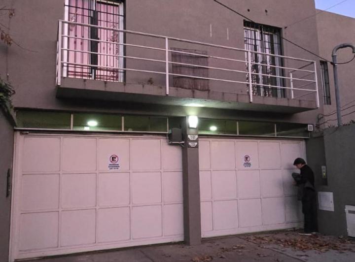 Departamento 3 ambientes con cochera en el centro de Bella Vista 2