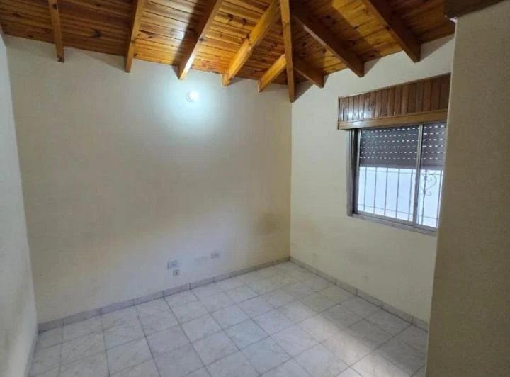 PH estilo casa en alquiler – San Miguel 5