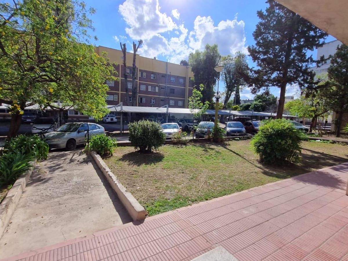 Venta Departamento 2 Dorm. Apto Credito Barrio Gral Paz 3