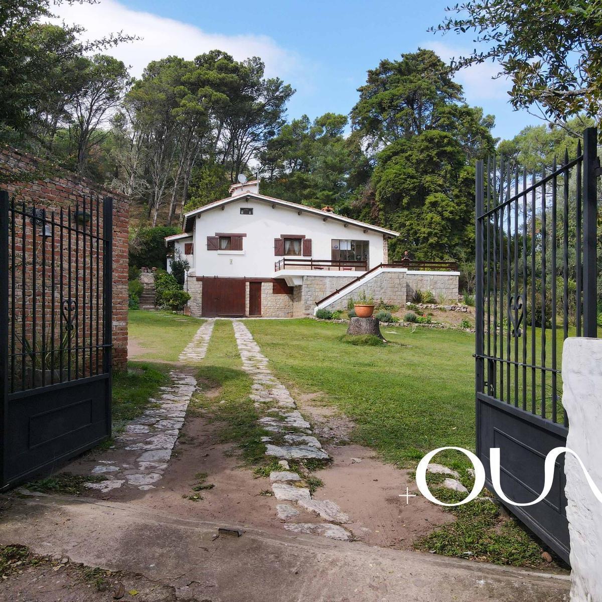 Casa en Venta Villa Giardino, 3 Dorm.. 2