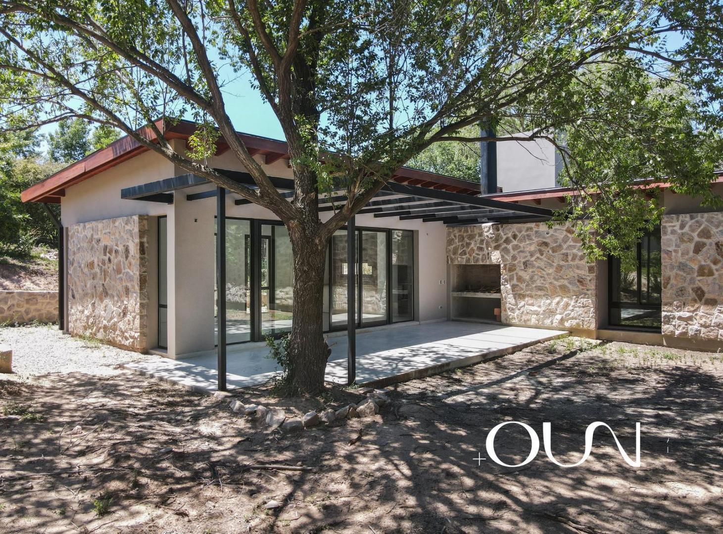 Casa en venta en La Cumbre. 3 dormitorios a estrenar.
