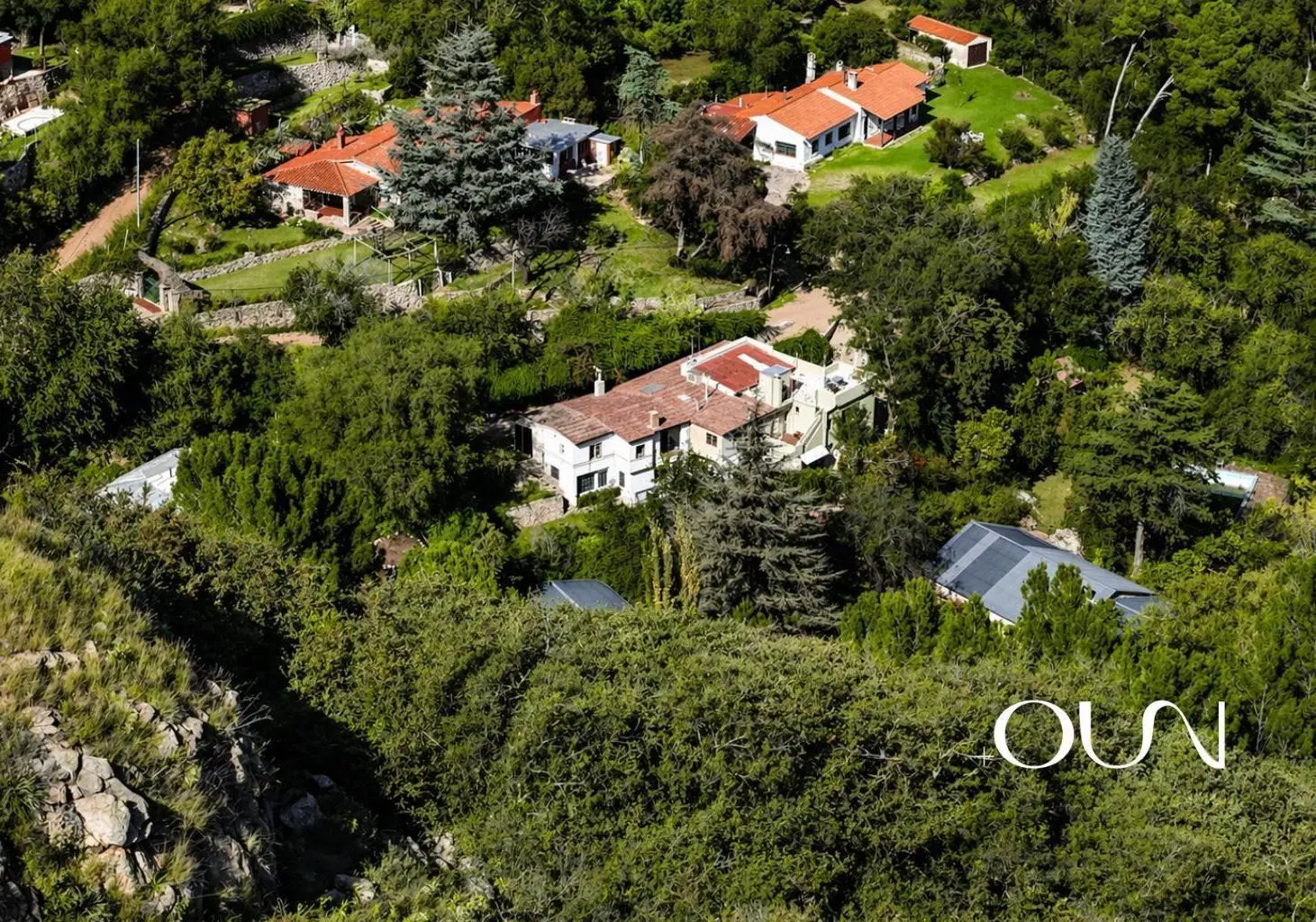 Casa venta en La Cumbre, Cruz Chica 4 dormitorios. 1