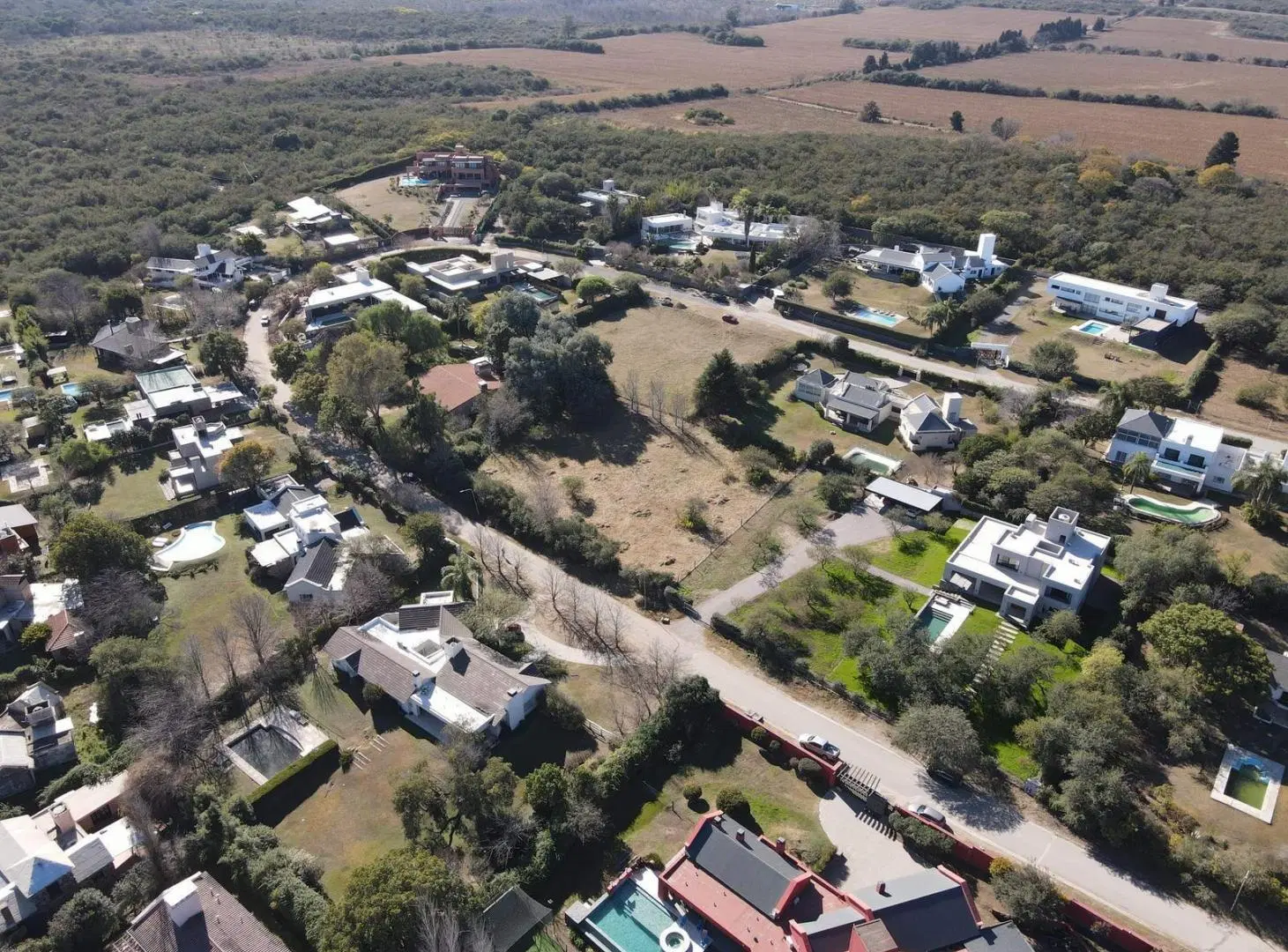Terreno en venta Villa Allende Golf. Escritura con servicios. 2