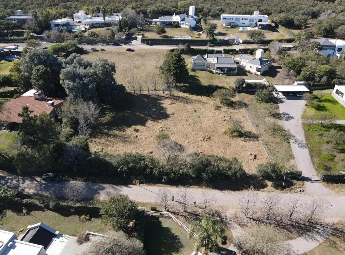Terreno en venta Villa Allende Golf. Escritura con servicios. 4