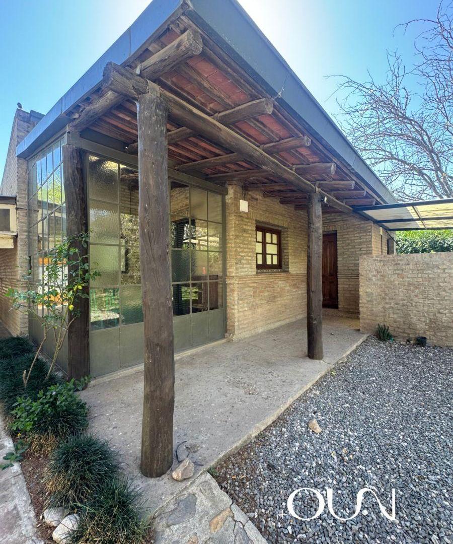 Foto de Casa con 2 dormitorios en alquiler en Villa Allende Golf, imagen 2