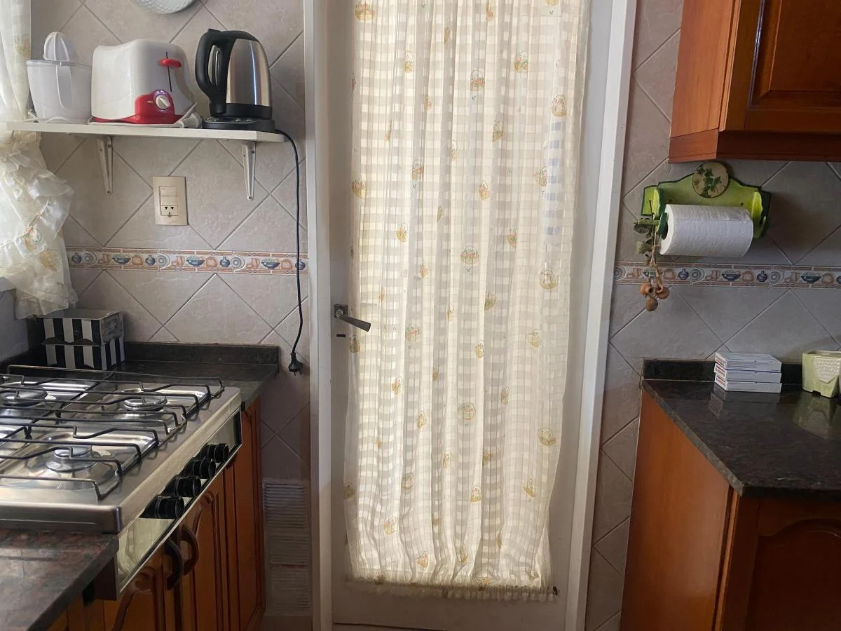 Venta Departamento 5 Dorm. en Zona Monumento. 2