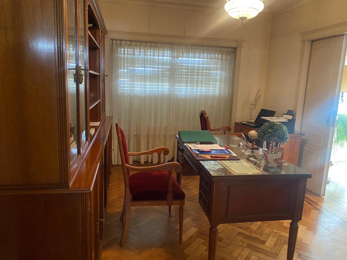 Venta Departamento 5 Dorm. en Zona Monumento. 3