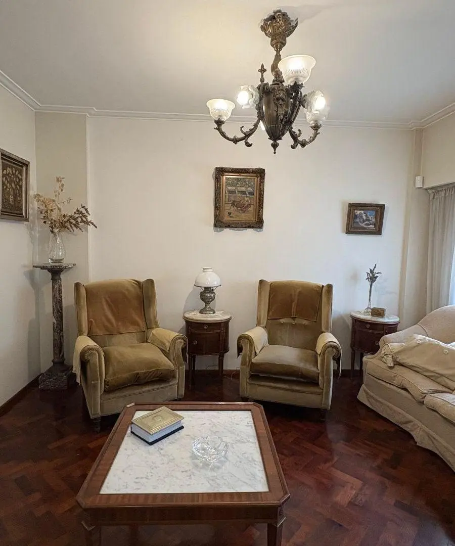 Venta departamento 3 dormitorios. Zona Parque España. Entre Rios 100 4
