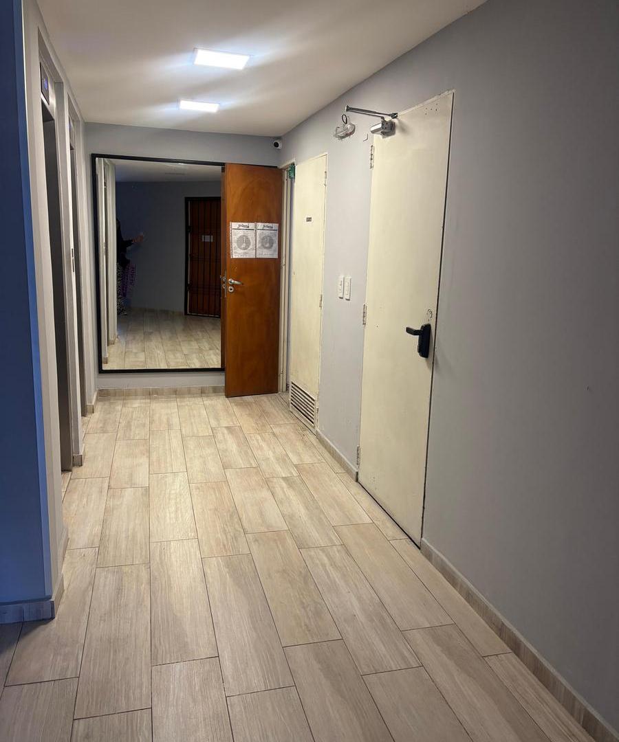 Foto de Alquiler Monoambiente amplio con balcon. Cafferata 900, imagen 5