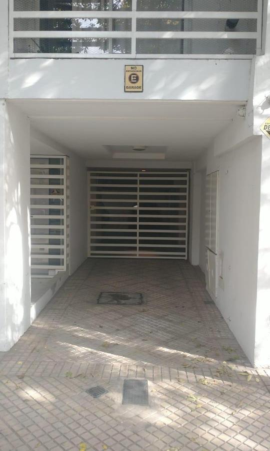 Foto de Venta cochera techada Colón 1800, imagen 1
