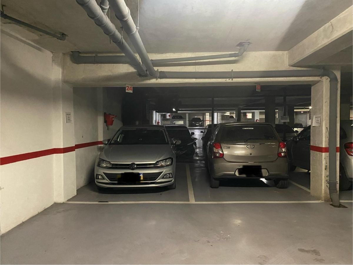 Foto de Venta de cocheras - Frente al Ros Tower, imagen 2