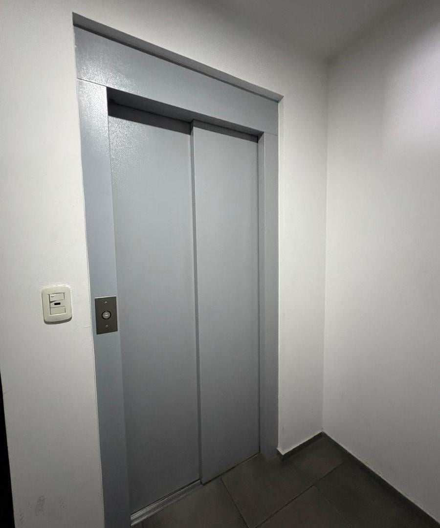 Foto de Alquiler Departamento un dormitorio Amoblado centrico. 3 de Febrero 1100, imagen 4