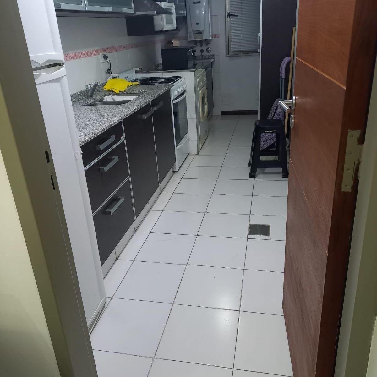 Venta Departamento de Categoria Centrico Dos Dorm. 3