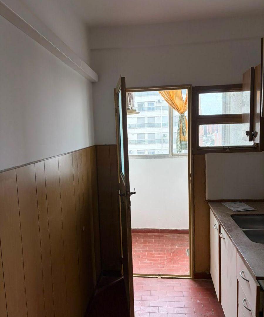 Foto de Departamento de 80 m² con 2 dormitorios en alquiler en Río Cuarto, imagen 2