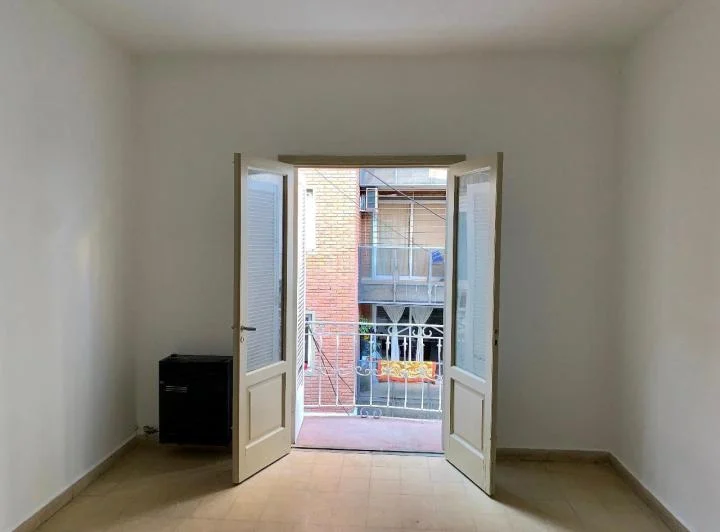 Alquilo Hermoso depto ANTIGUO planta alta en pleno nueva córdoba c/ gastos bajos 4