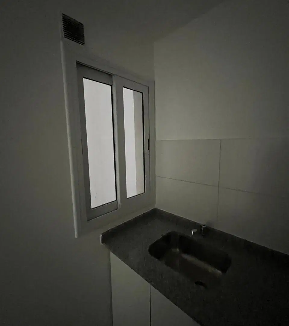Alquilo Monoambiente con cocina separada, enorme como depto de 1 dormitorio 4