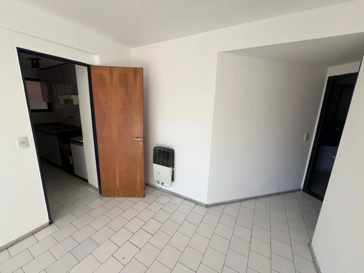 Alquilo Depto 1 dormitorio a 1 cuadra de tribunales. 5
