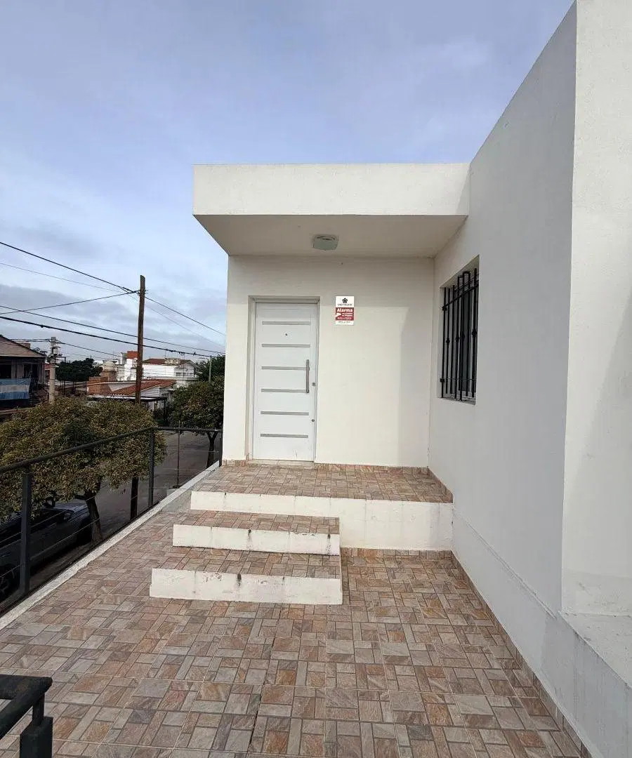 Alquilo Depto de 1 dormitorio tipo PH, planta alta por escaleras SIN EXPENSAS, en Bajo Palermo. 2