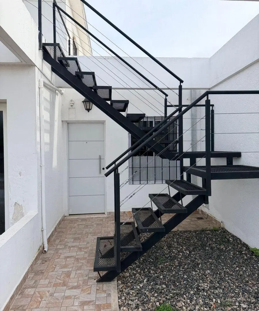 Alquilo Depto de 1 dormitorio tipo PH, planta alta por escaleras SIN EXPENSAS, en Bajo Palermo. 4