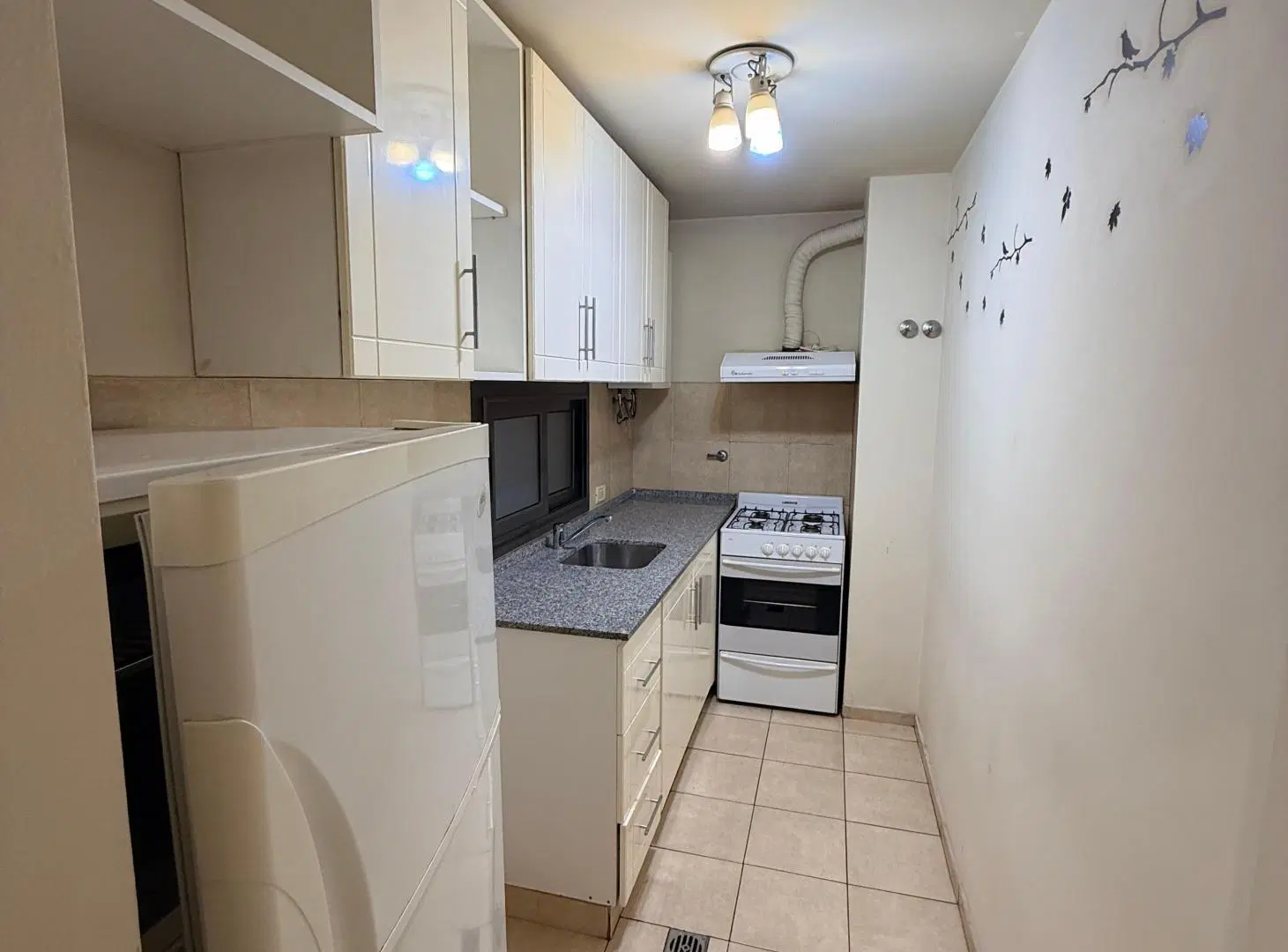 Alquilo departamento semi amoblado con seg. 24hs en Nueva Córdoba contrato mínimo 12 meses 2