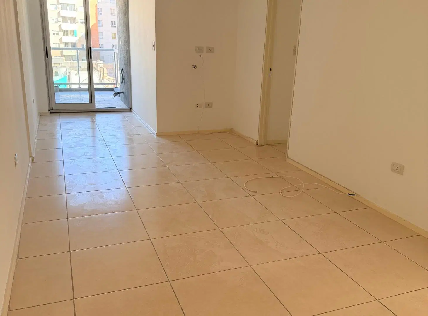 Alquilo Depto de 2 dormitorios y dos baños externo con Balcón con exclusivas amenities 4
