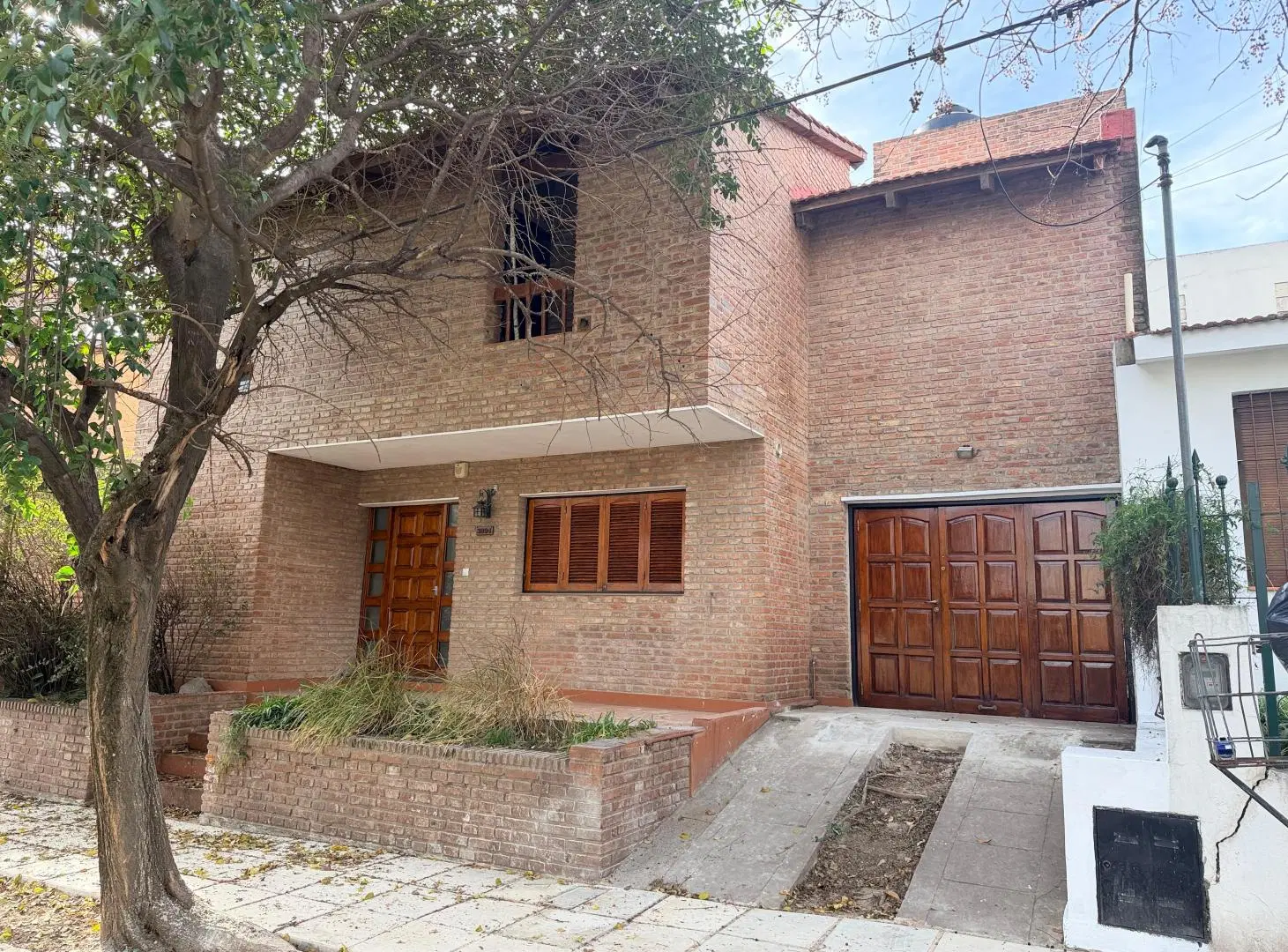 Alquilo duplex de 2 dormitorios con Garage en URCA 4