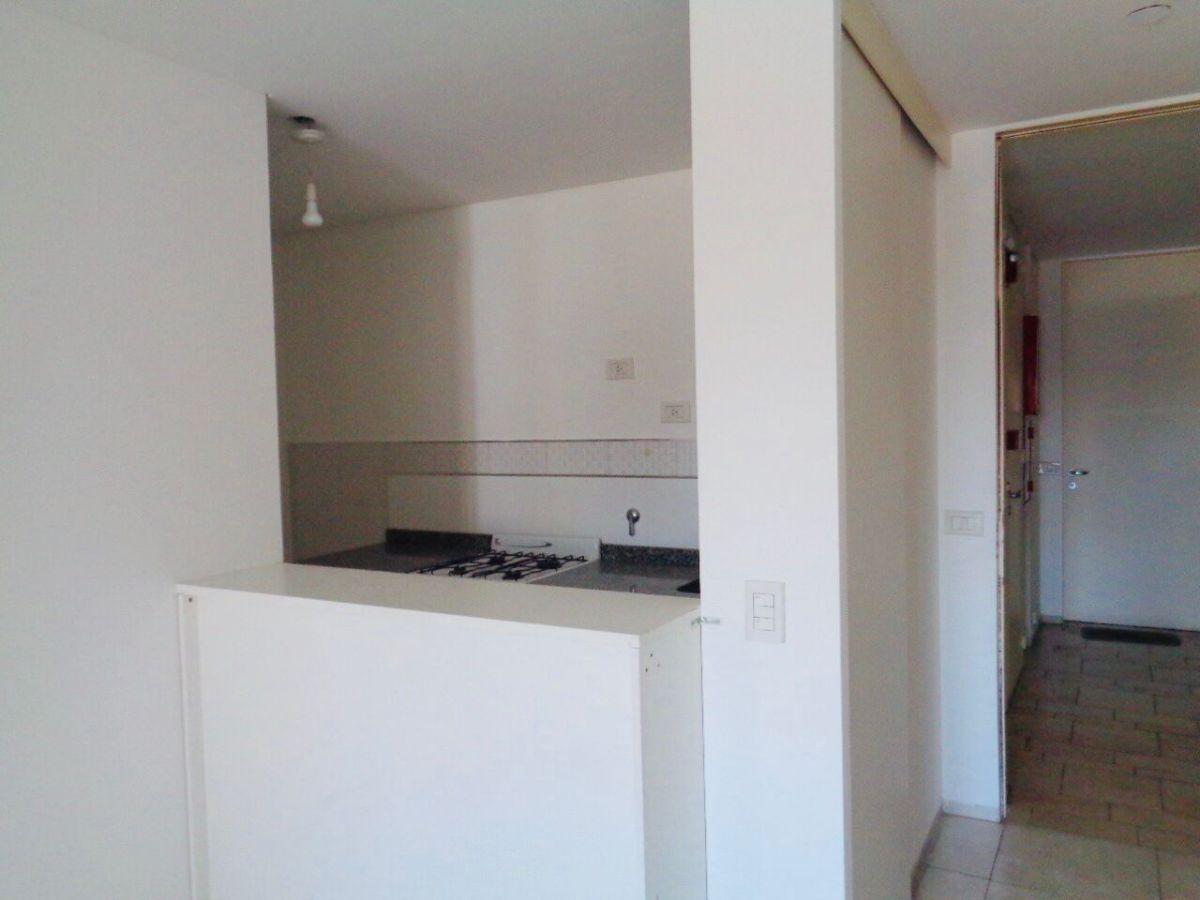 Foto de Alquilo depto de 1 dormitorio, en Nva Cba externo con balcón, próximo a, imagen 2