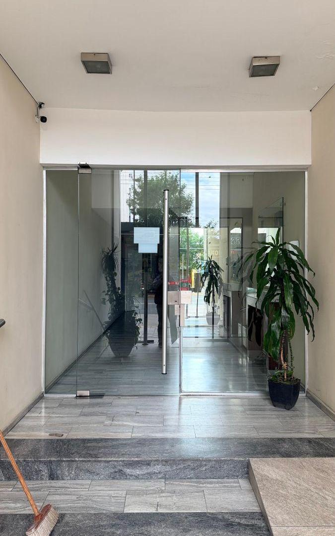 Foto de Vendo, Av. Colón 661 casi esquina Cañada, 2 dormitorios súper grande, imagen 3
