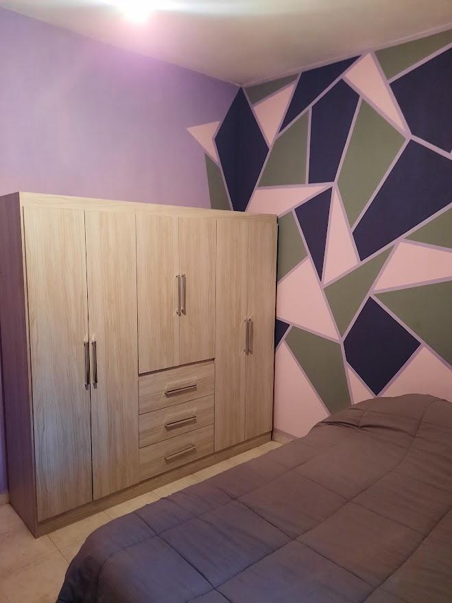 Venta de Casa de 3 Dorm. en Esquina. Zona Norte. a m de Circunvalación. 2
