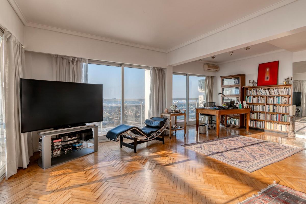 Foto de Venta Departamento 3 Ambientes en Recoleta Vista al Rio con cochera, imagen 2