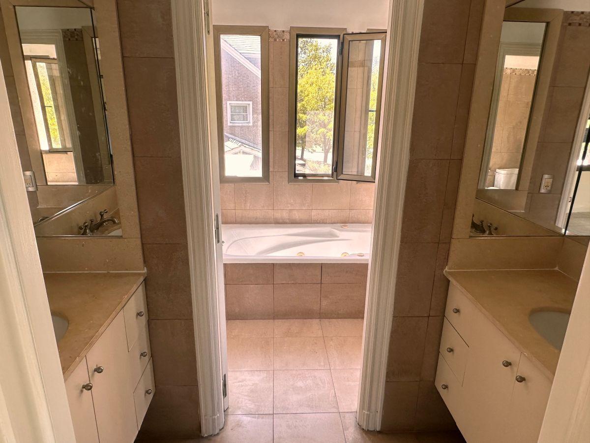 Foto de Venta de Casa 5 AMBIENTES en La Alameda, Nordelta, imagen 4