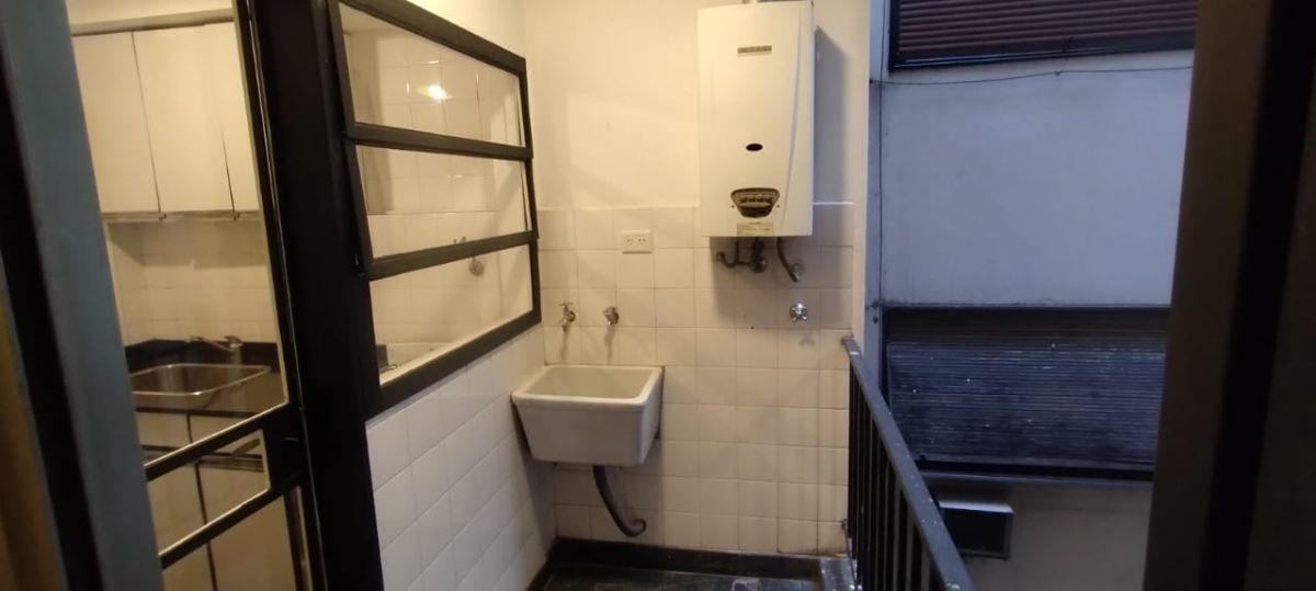 Foto de Departamento apto profesional Dos Ambientes en Alquiler en Recoleta con, imagen 5
