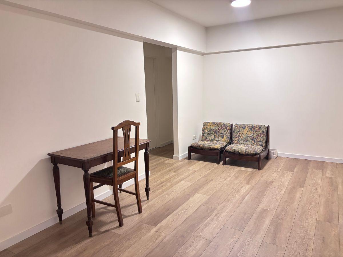 Foto de Departamento apto profesional Dos Ambientes en Alquiler en Recoleta con, imagen 2
