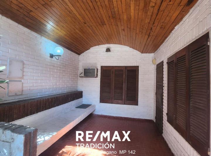 Casa Venta 3dorm c/ Pileta Microcentro Resistencia 2