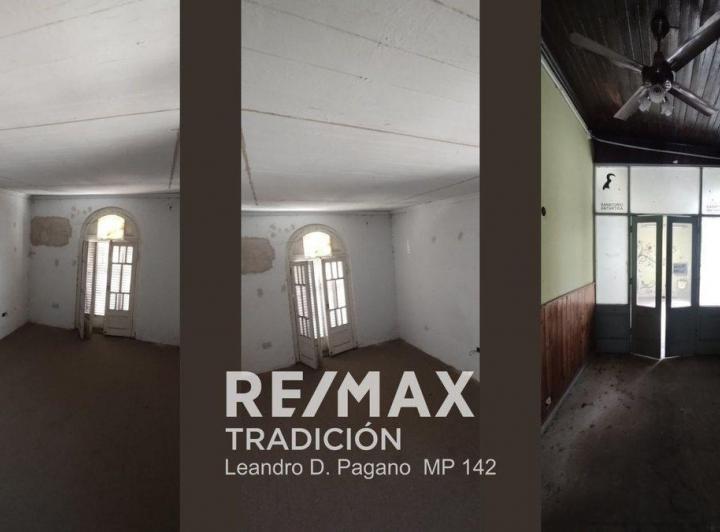 Casa en VENTA a REFACCIONAR ZONA UNNE 2