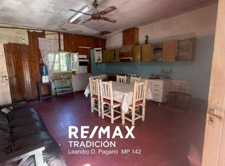 CASA EN VENTA-SAENZ PEÑA ZONA AVENIDAS 2 Y 33 4