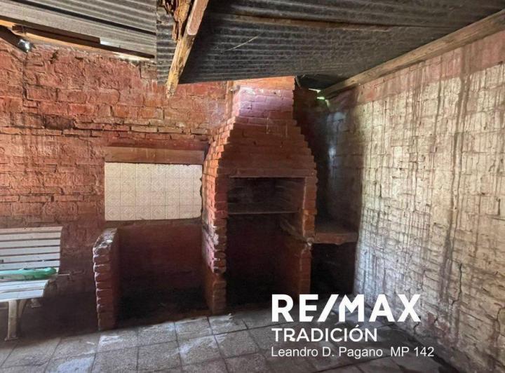 CASA EN VENTA-SAENZ PEÑA ZONA AVENIDAS 2 Y 33 1
