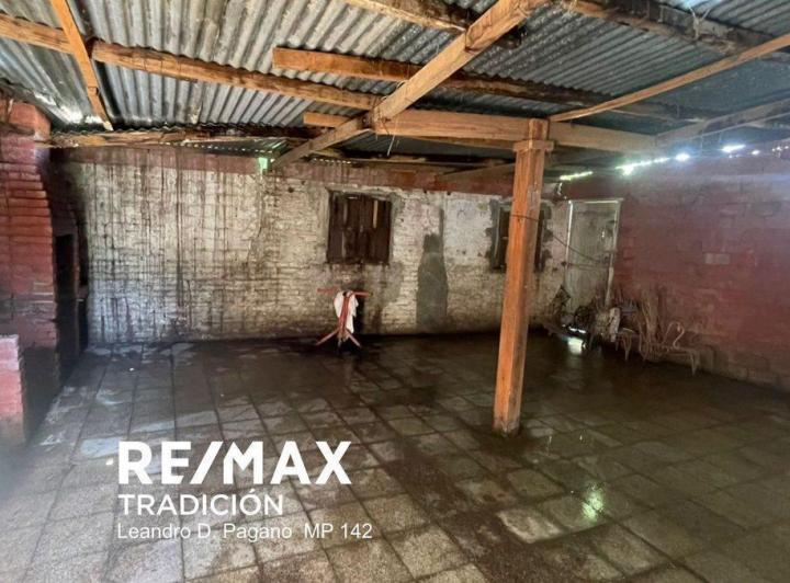 CASA EN VENTA-SAENZ PEÑA ZONA AVENIDAS 2 Y 33 5