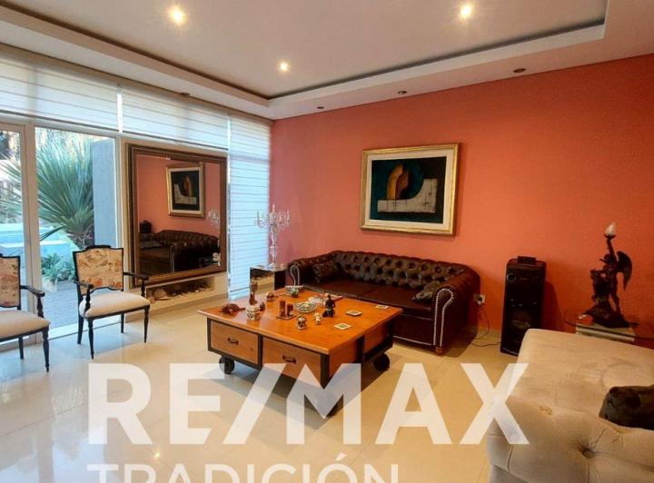 Venta Casa  Premium 4 Dormitorios. Resistencia 3