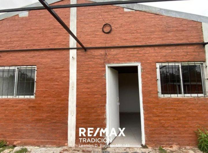 Alquiler Casa 4 Amb. B. Industrial Fontana 1
