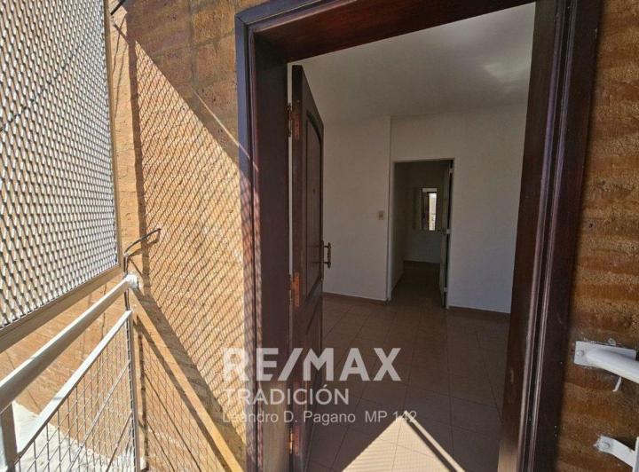 Departamento en alquiler - Italo Argentino 1