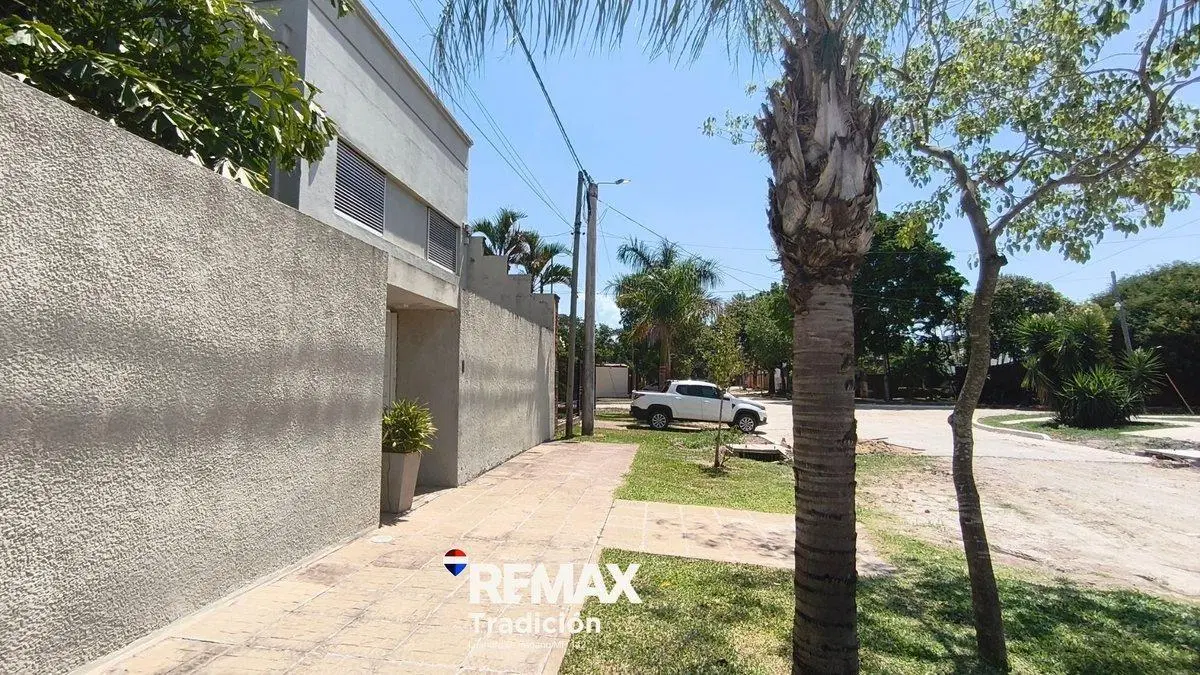 Casa Venta 4 dorm c/ pileta Resistencia Chaco 5