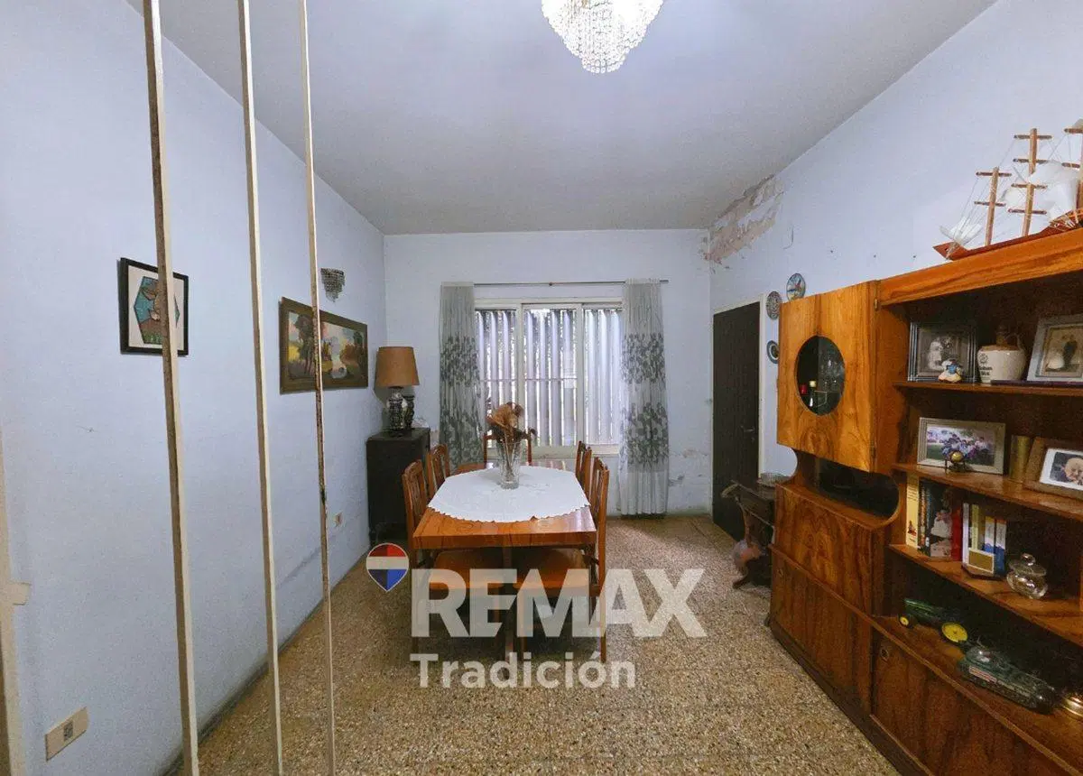 Casa en Venta en Centro Resistencia 3 Dormitorios 4