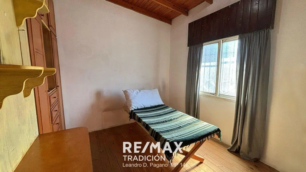 Casa 10 ambientes en venta próximo Av. Sarmiento 5