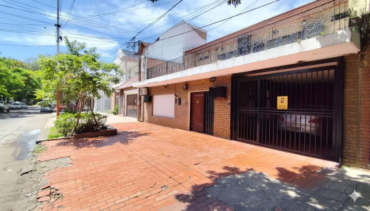 Casa en Venta en centro de Resistencia con piscina 3