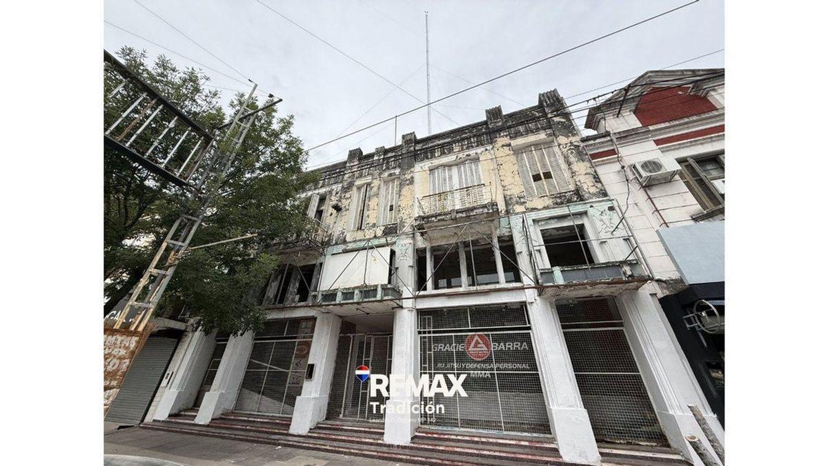 Local comercial en venta – Arturo Illia – 1750 m²