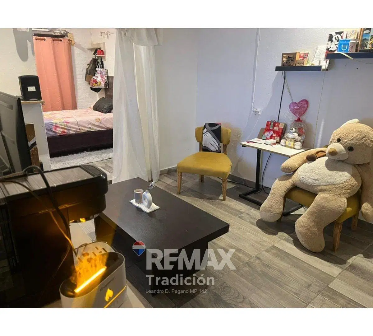 CASA VENTA 8 AMB. CON PILETA - RESISTENCIA 3