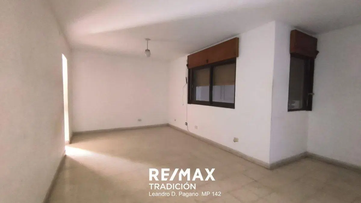 VENTA DEPARTAMENTO CENTRICO 3 DORMITORIOS 5